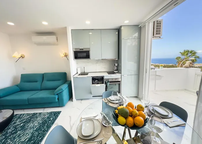 Ocean View In Apartment *